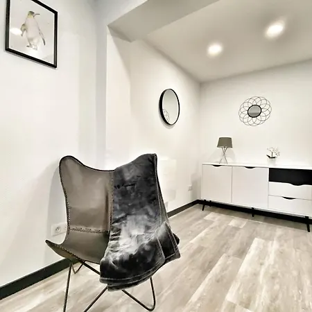 Le Petit Frontalier Apartamento Terville